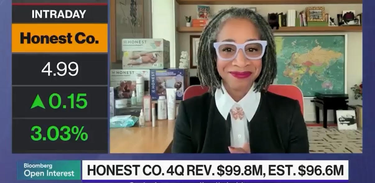 Image of Carla Vernón giving Bloomberg interview